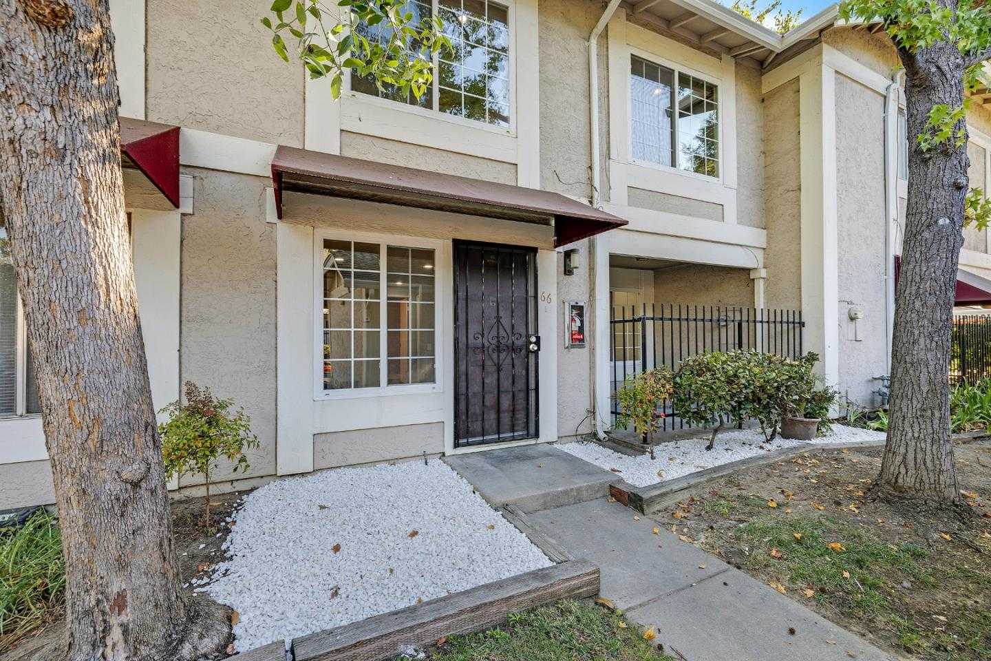 photo 1: 66 Muirfield CT, SAN JOSE CA 95116