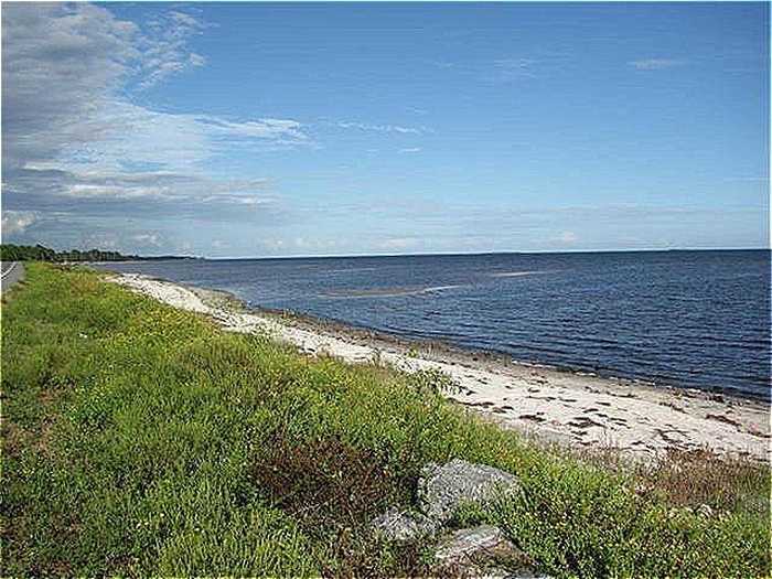 photo 1: 1501 W Highway 98 Highway Unit 1, CARRABELLE FL 32322