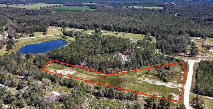 photo 1: 6016 NW 48th Way, JENNINGS FL 32053