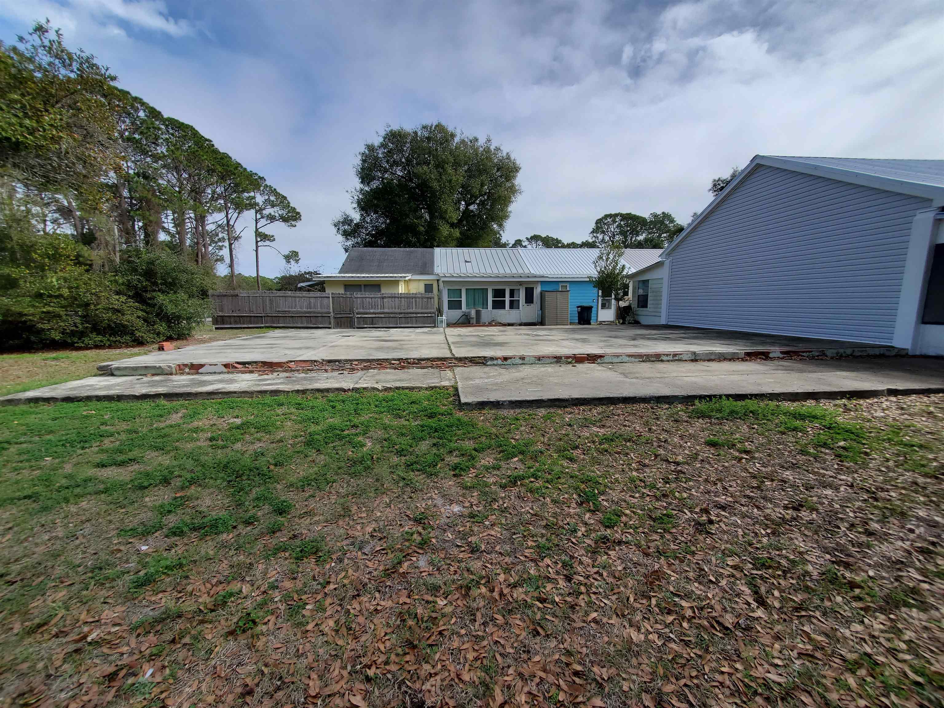 photo 1: 29-7&8 Heffernan Drive, LANARK VILLAGE FL 32323