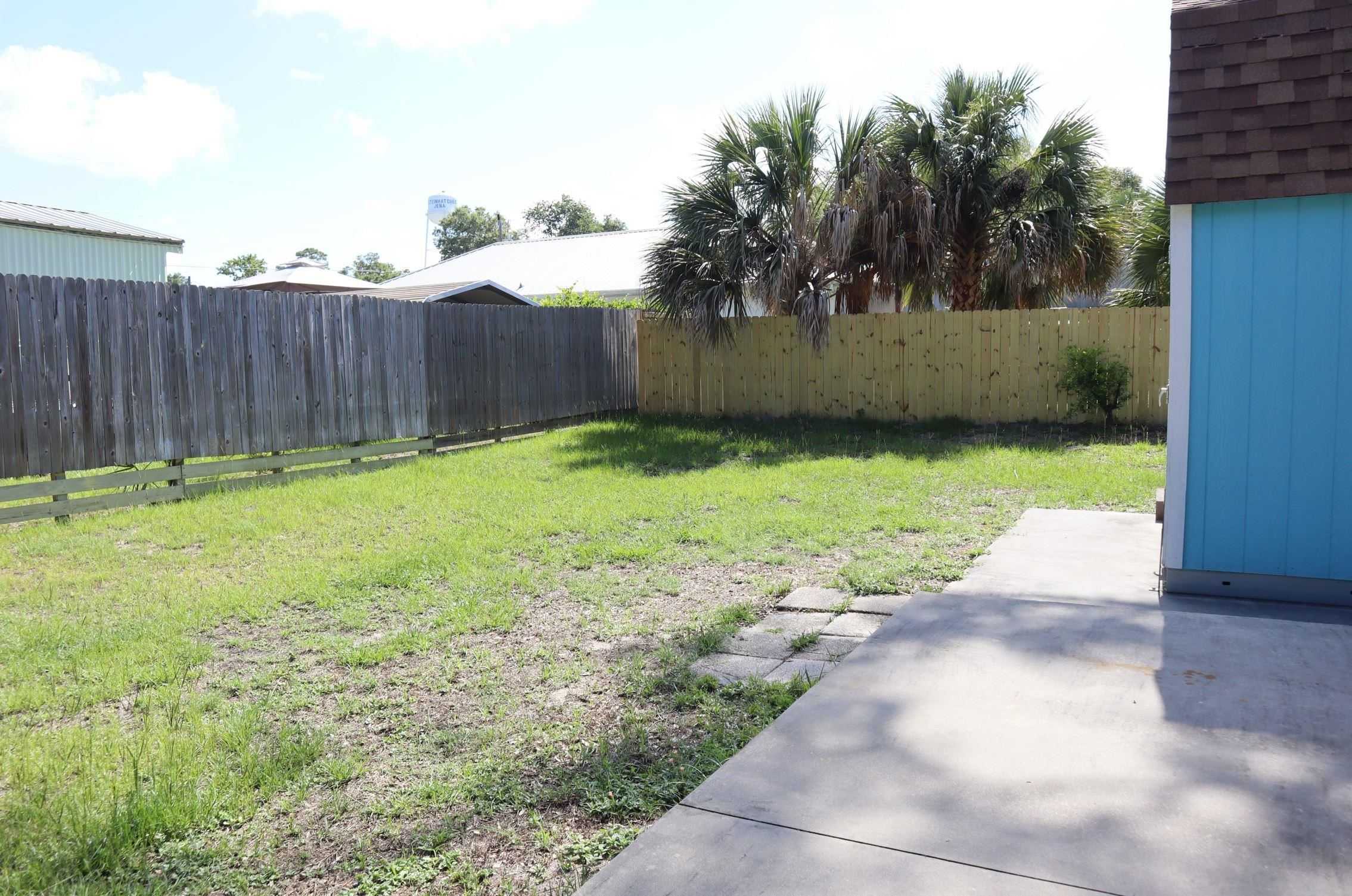 photo 3: 1209 SE 2nd Avenue, STEINHATCHEE FL 32359