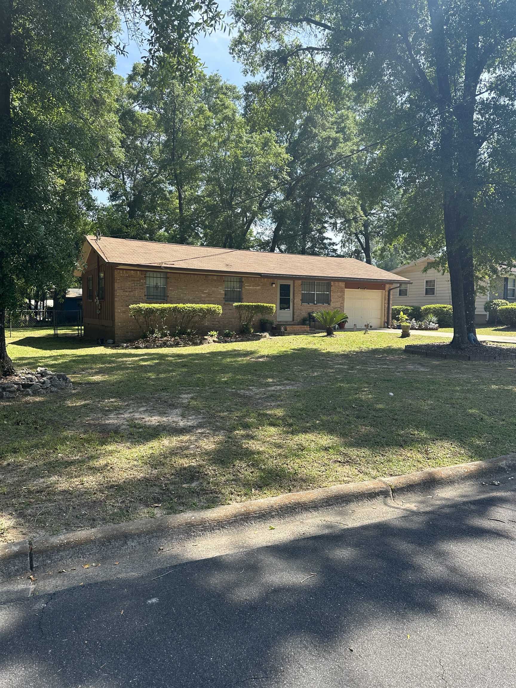 photo 3: 1019 Sykes Drive, TALLAHASSEE FL 32305