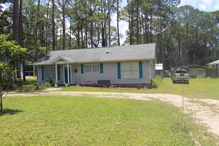 photo 2: 107 Infield Drive, CARRABELLE FL 32322