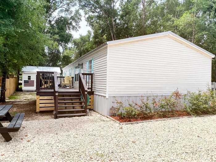 photo 1: 1512 SE Second Avenue, STEINHATCHEE FL 32359