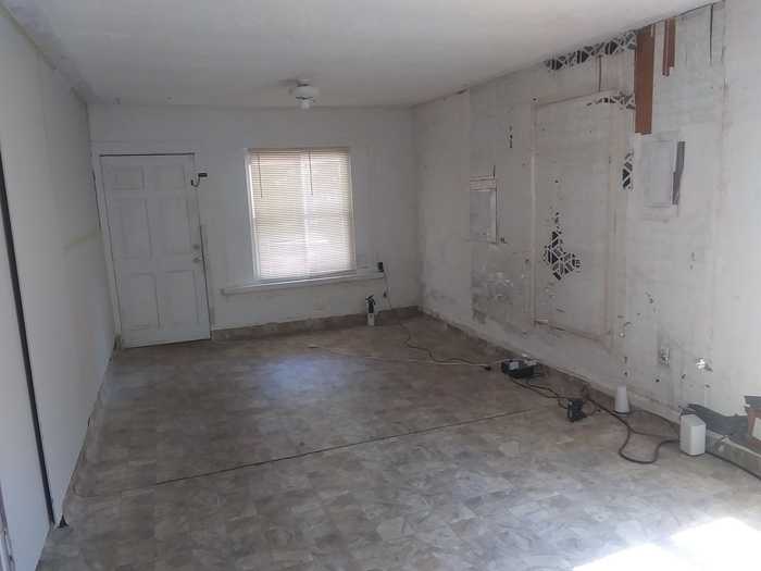 photo 2: 821 Taylor Street, TALLAHASSEE FL 32310