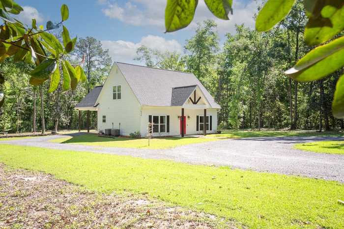 photo 1: 6256 Crestwood Drive, TALLAHASSEE FL 32311