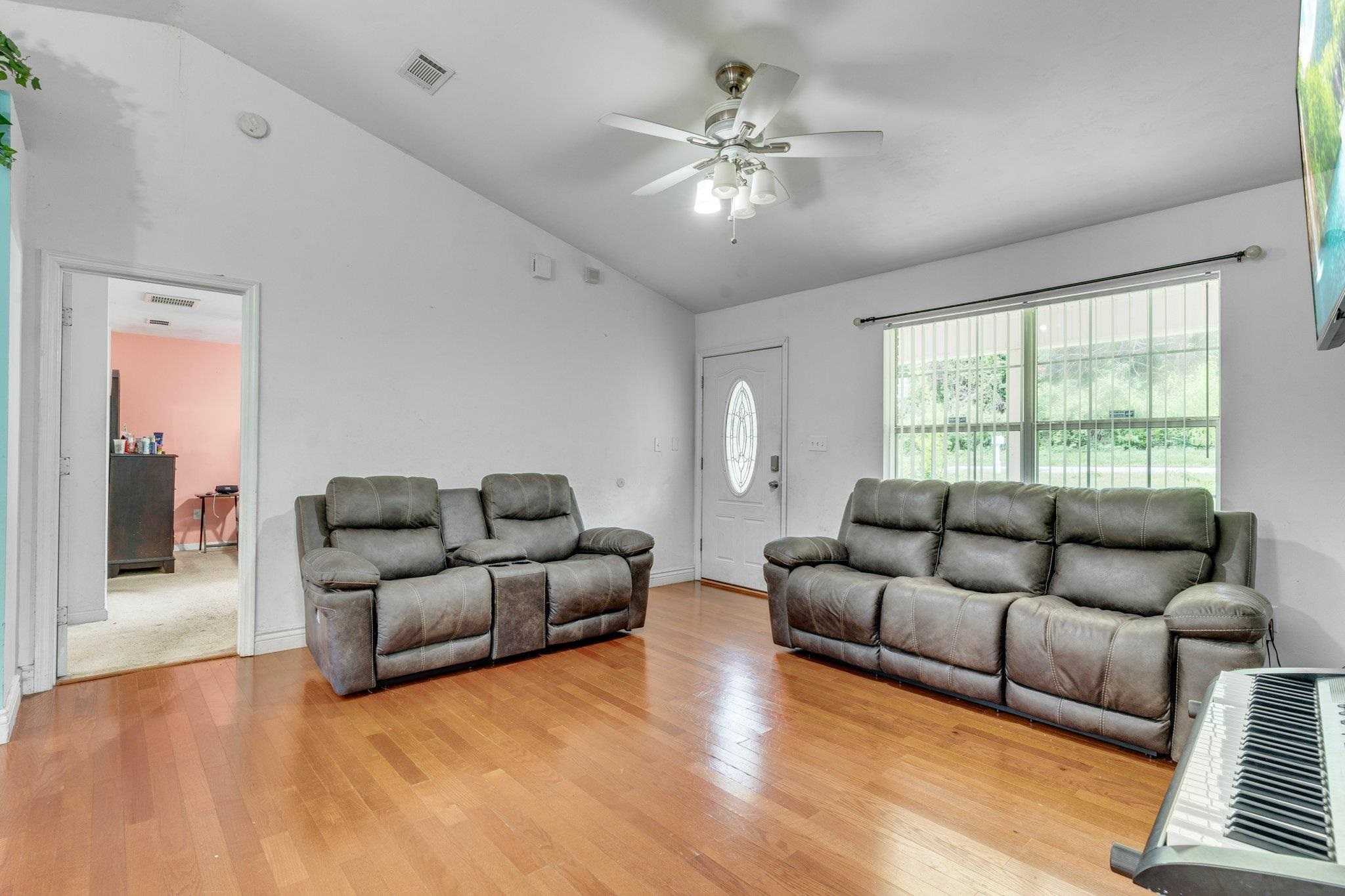 photo 3: 925 Splendor Road, TALLAHASSEE FL 32301