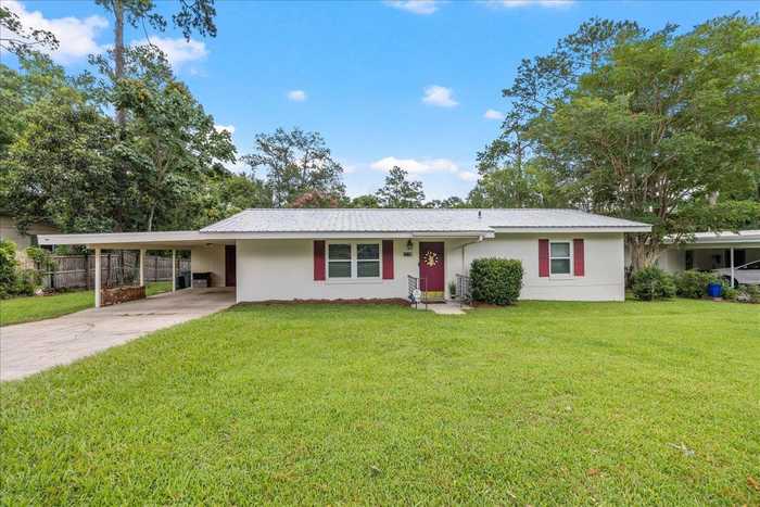 photo 1: 1119 BEACHUM DRIVE, TALLAHASSEE FL 32301