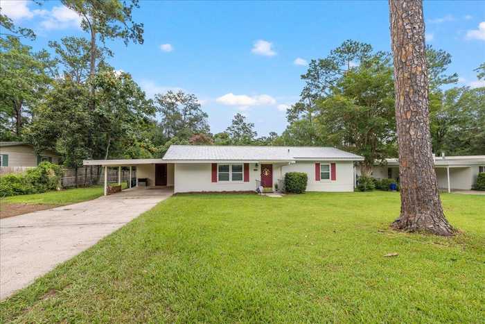 photo 2: 1119 BEACHUM DRIVE, TALLAHASSEE FL 32301