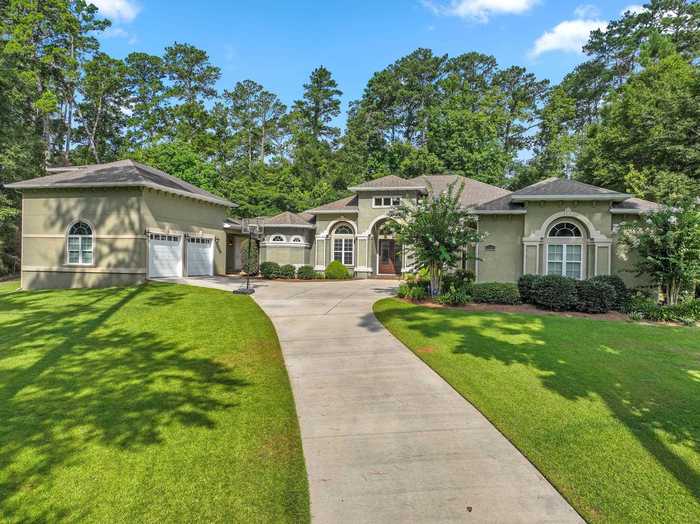 photo 1: 1500 ESCADRILLE Drive, TALLAHASSEE FL 32308