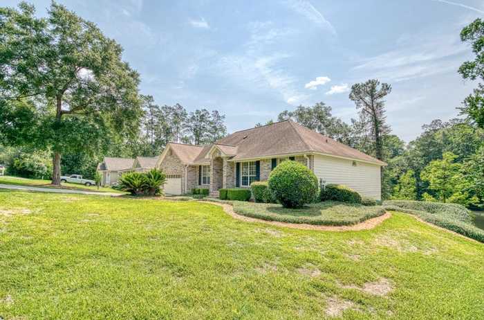 photo 1: 4010 NW Harpers Ferry Drive, TALLAHASSEE FL 32308