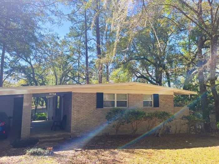 photo 2: 1809 SUNSET Lane, TALLAHASSEE FL 32303