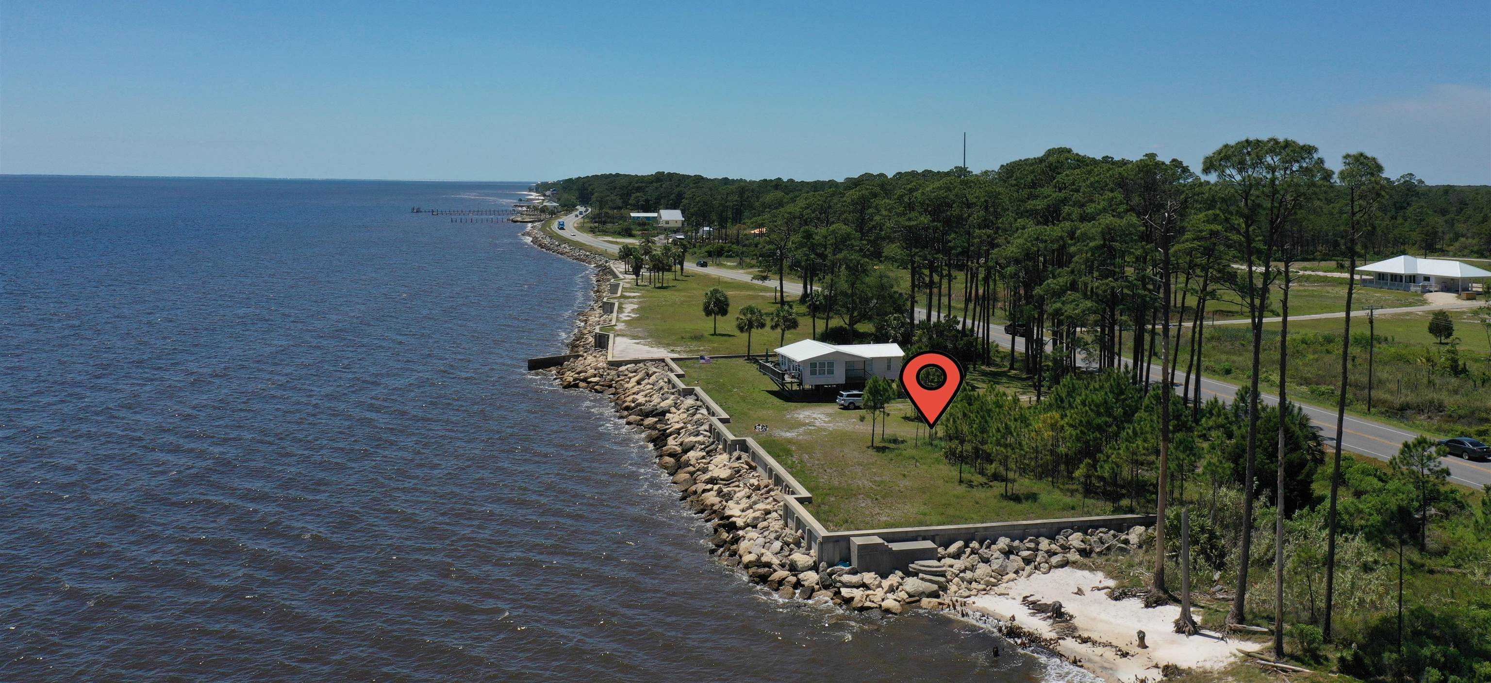 photo 3: 2138 Highway 98 West, CARRABELLE FL 32322