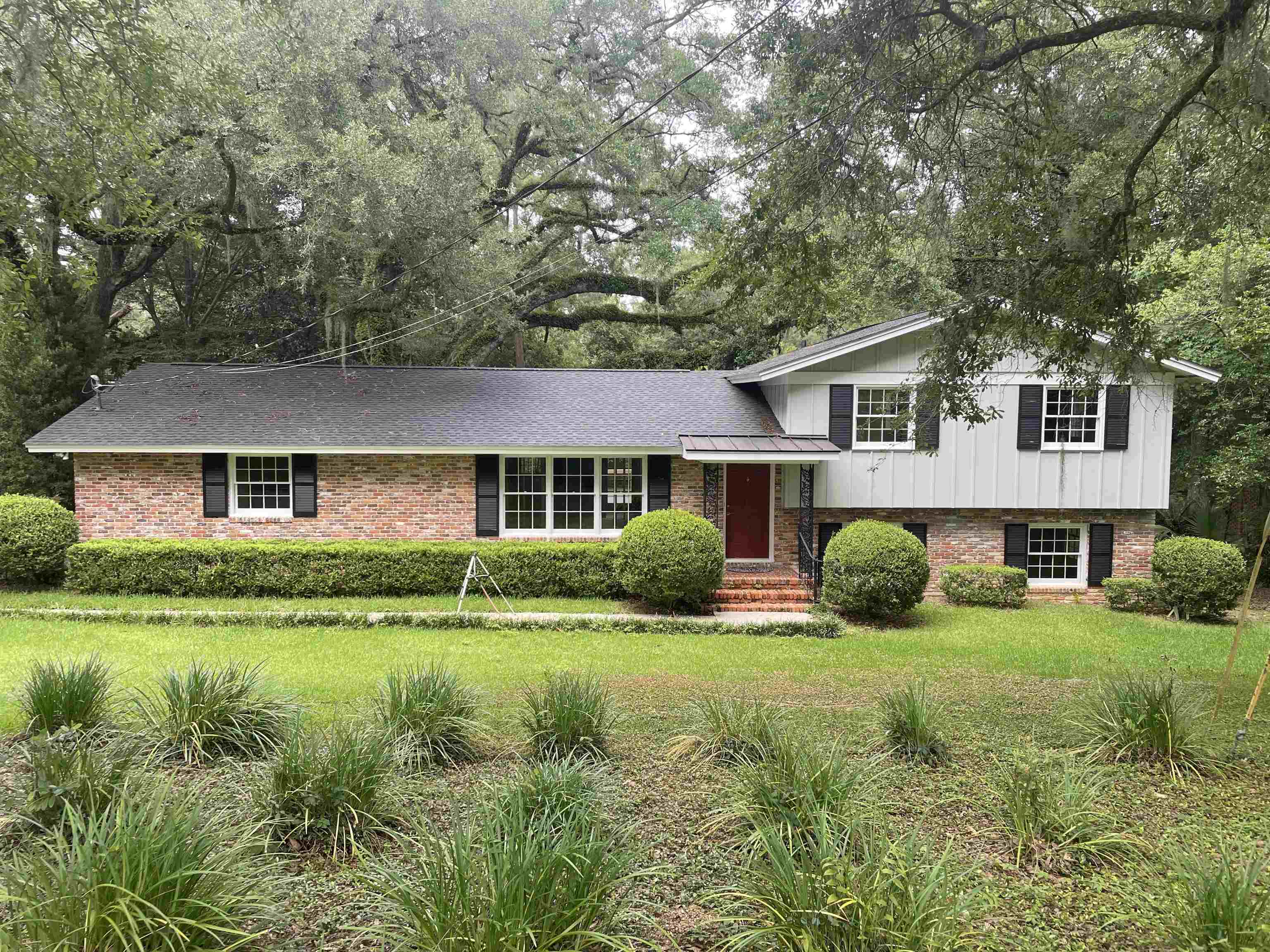 photo 1: 1102 Lasswade Drive, TALLAHASSEE FL 32312