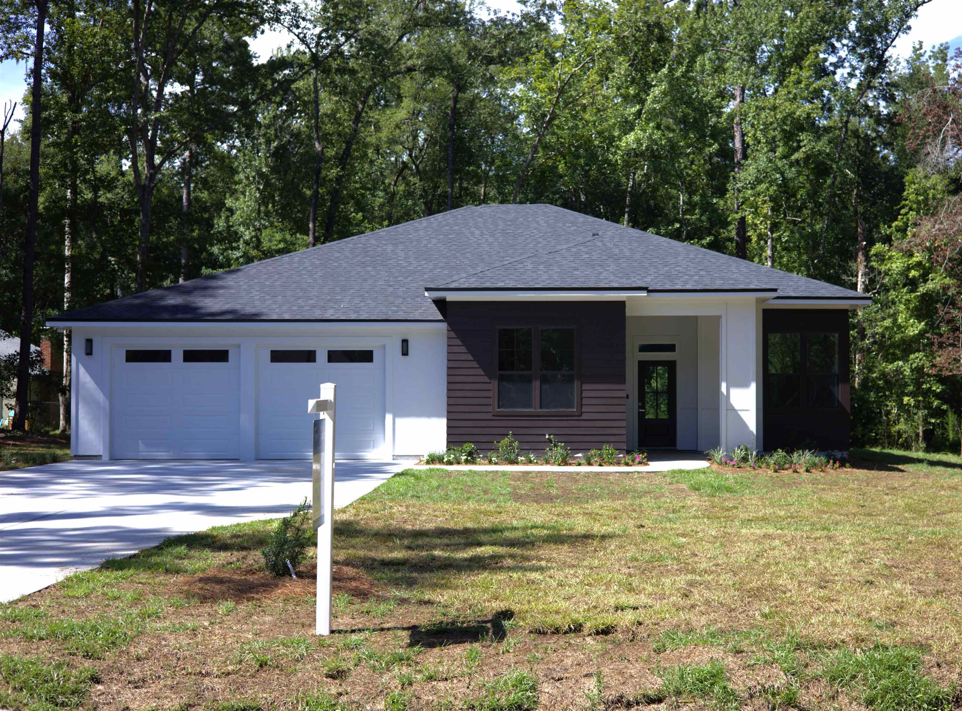 photo 1: 3409 Valley Creek Drive, TALLAHASSEE FL 32312