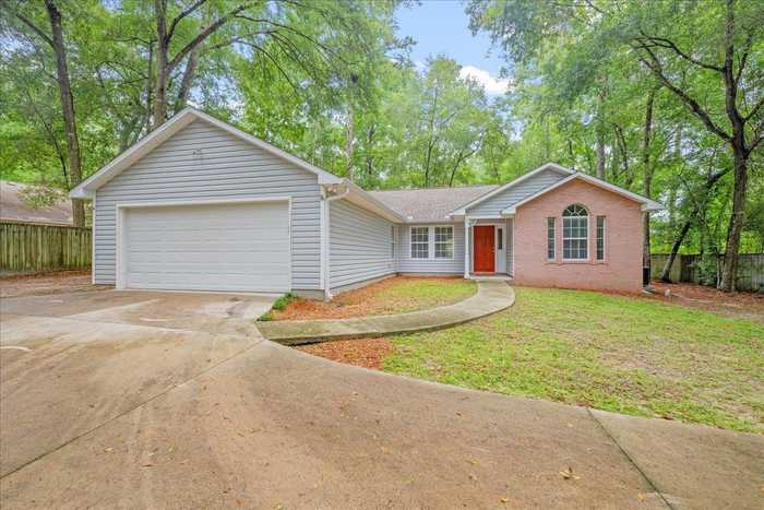 photo 1: 8802 Minnow Creek Drive, TALLAHASSEE FL 32312