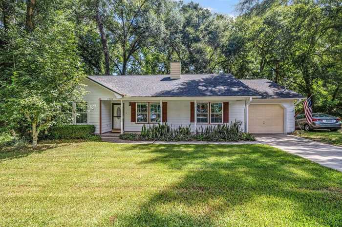 photo 1: 4268 Carnwath Road, TALLAHASSEE FL 32303