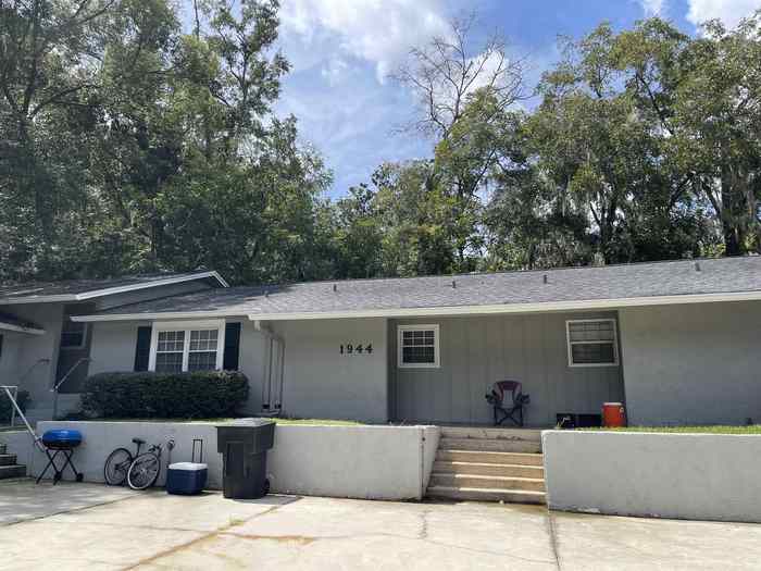 photo 1: 1944 DAWSEY Street, TALLAHASSEE FL 32303