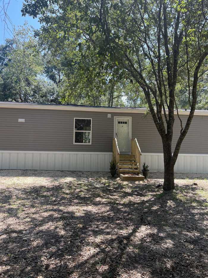 photo 1: 1926 NW 30th Place, JENNINGS FL 32053