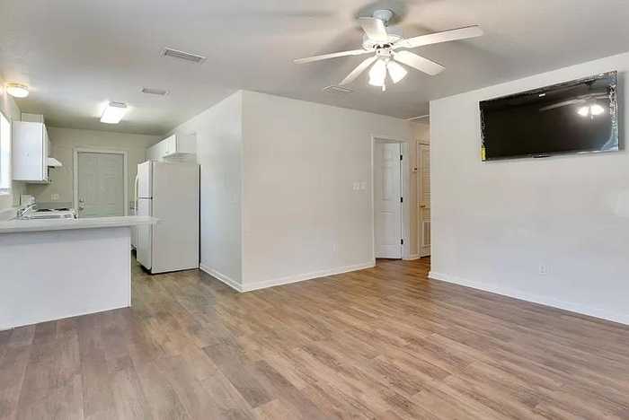 photo 2: 556 and 564 Gore Avenue, TALLAHASSEE FL 32310