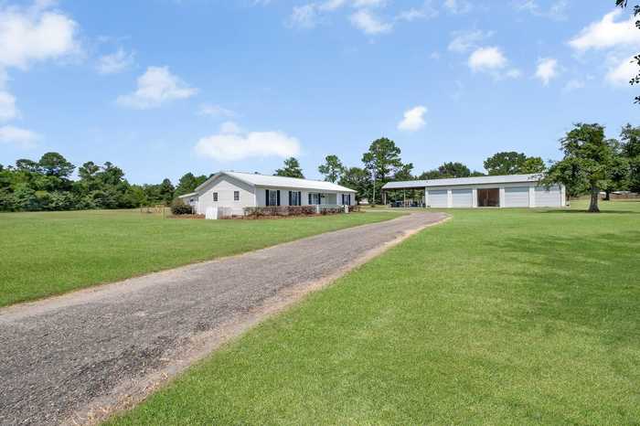 photo 2: 779 Lonnie Clark Road, QUINCY FL 32351