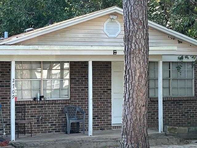 photo 1: 2709 Lake Munson Street, TALLAHASSEE FL 32310