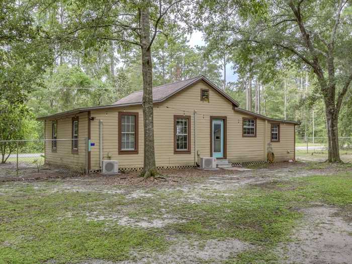 photo 1: 48 Wakulla Street, SOPCHOPPY FL 32358