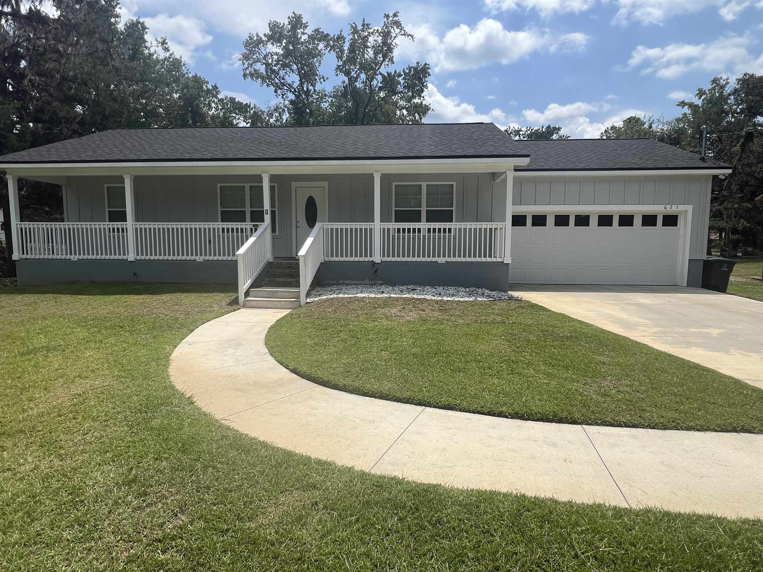 photo 1: 621 Brookridge Drive, TALLAHASSEE FL 32305