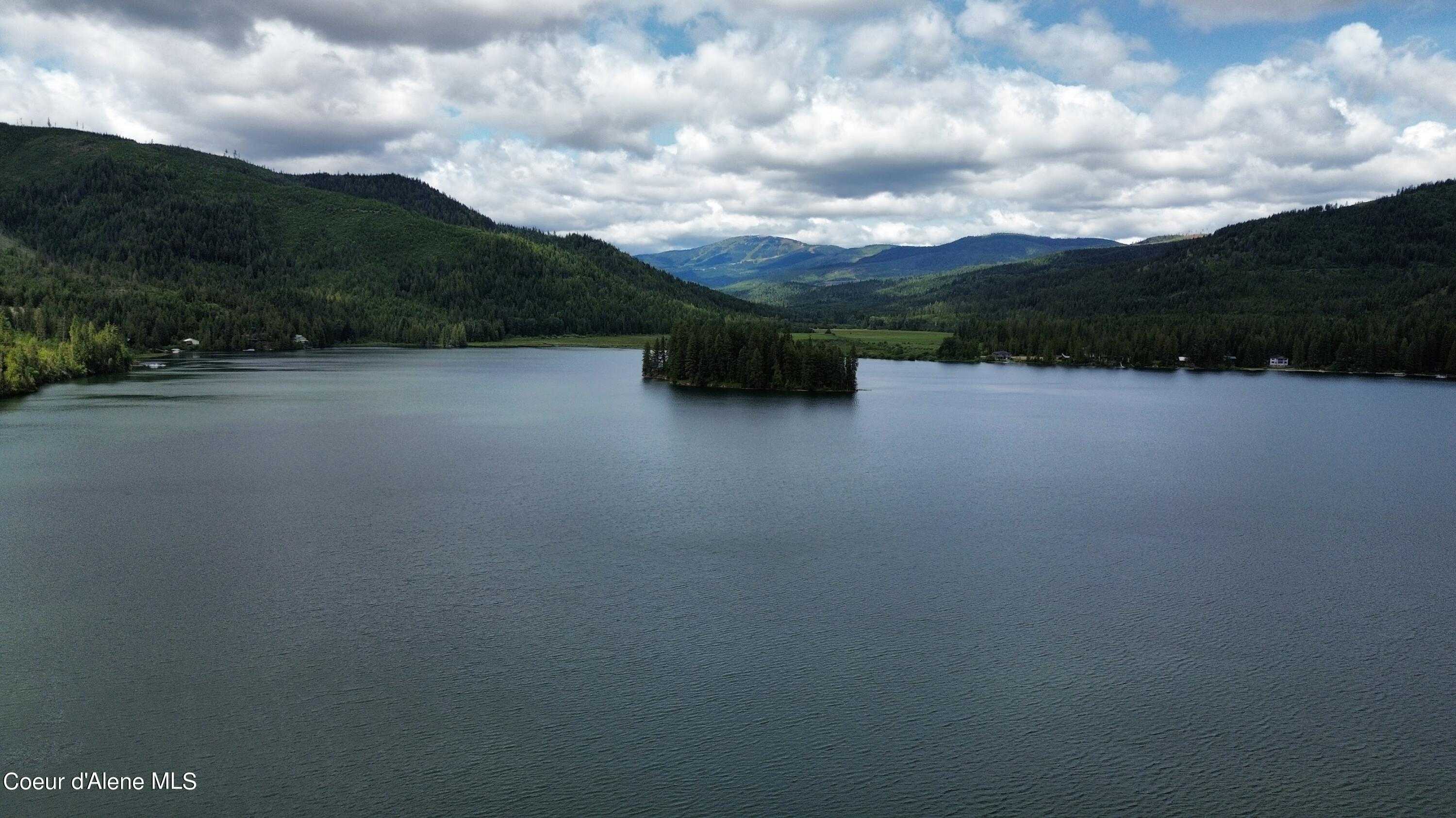 photo 2: NKA Spirit Lake Shr, Spirit Lake ID 83869