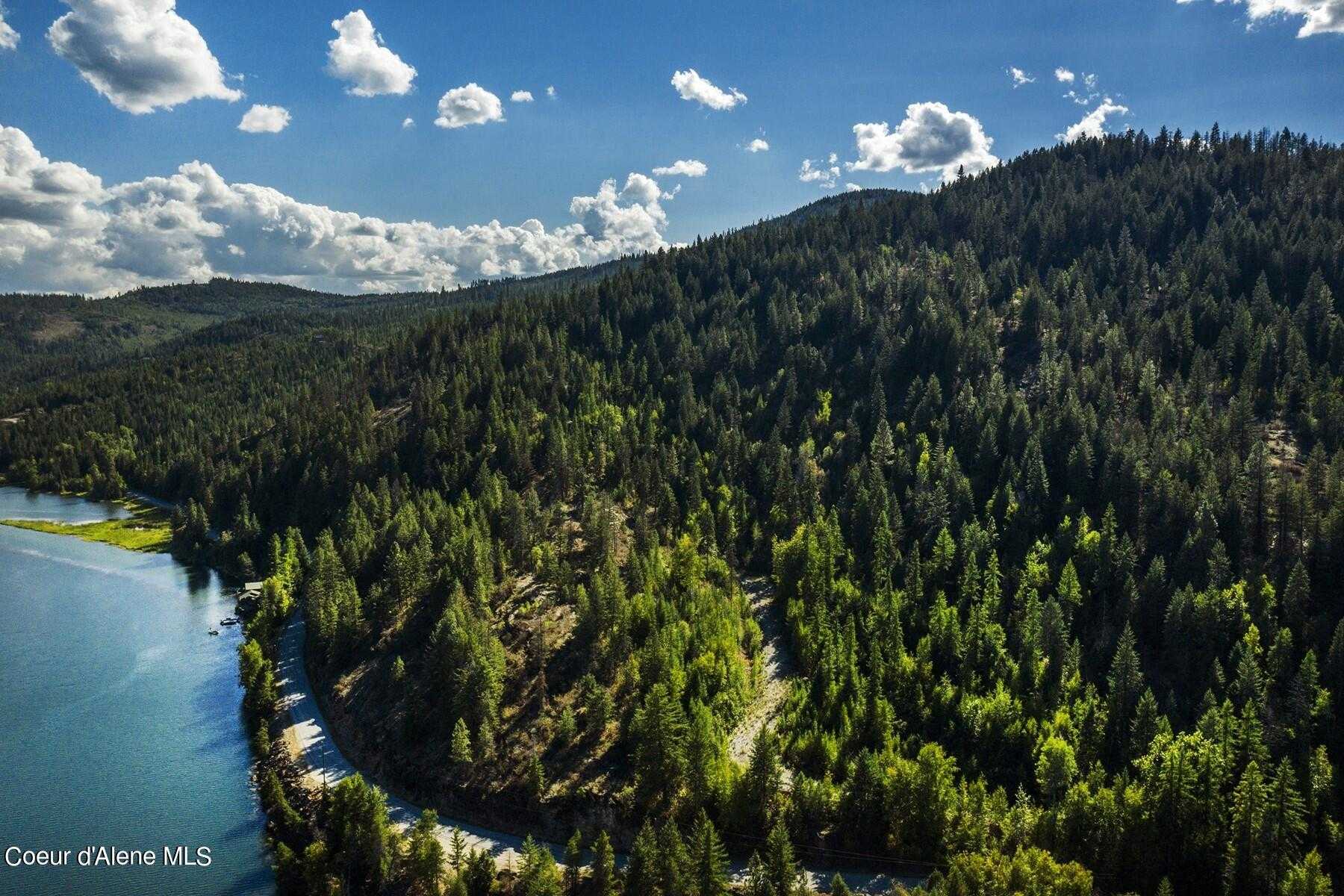 photo 3: NKA Fernandes Ct, Priest River ID 83856