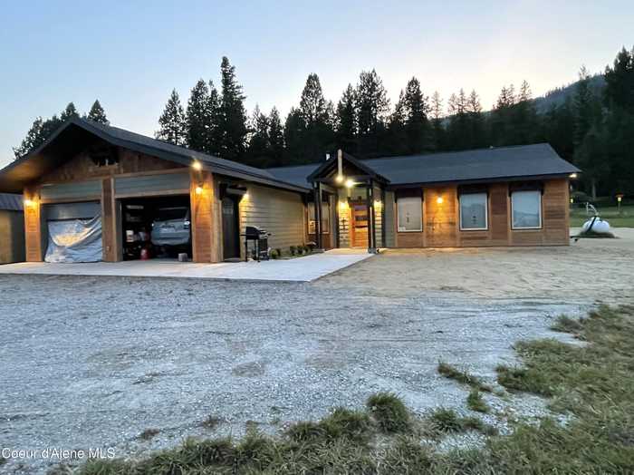 photo 2: 170 Newfoundland Ln, Sandpoint ID 83864