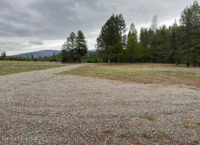 photo 2: 94 Meadow Dr, Blanchard ID 83804