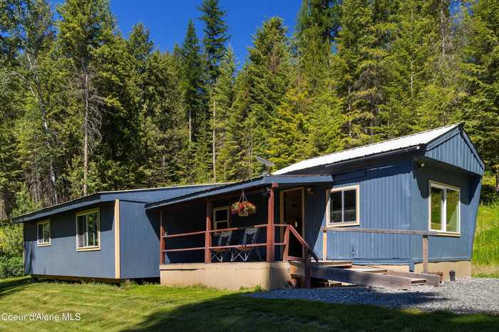 photo 2: 561 Brown Creek Rd, Naples ID 83805