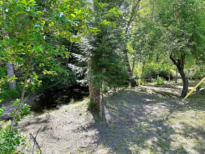 photo 2: 178 Twenty Mile Rd, Naples ID 83847