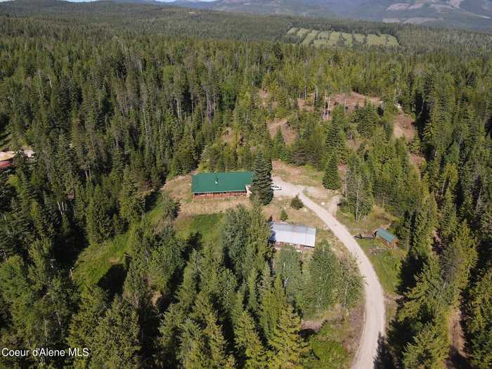 photo 2: 4321 Upper Gold Creek Rd, Sandpoint ID 83864