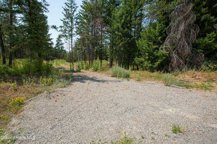 photo 2: 32929 N 6TH AVE, Spirit Lake ID 83869