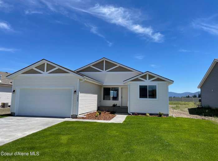 photo 1: 10537 Liverpool Loop, Hayden ID 83835