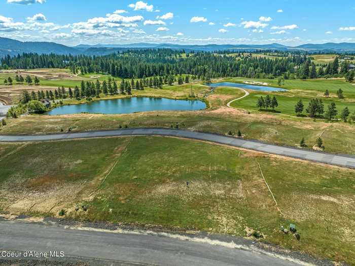 photo 2: 6150 W Dashwood Way, Coeur d'Alene ID 83814