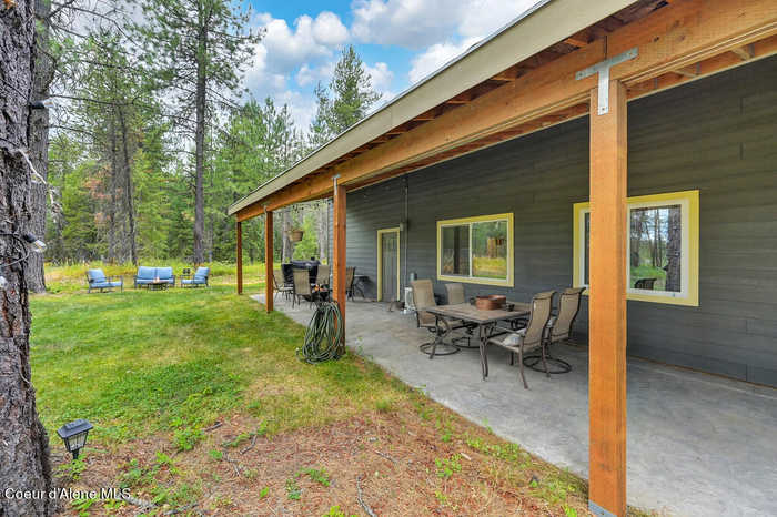 photo 2: 172 WYATT LN, Spirit Lake ID 83869