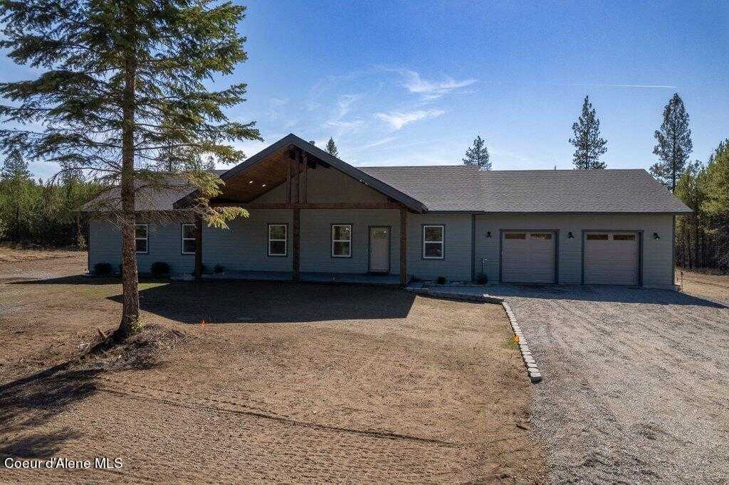 photo 3: 804 Tweedie Rd, Blanchard ID 83804