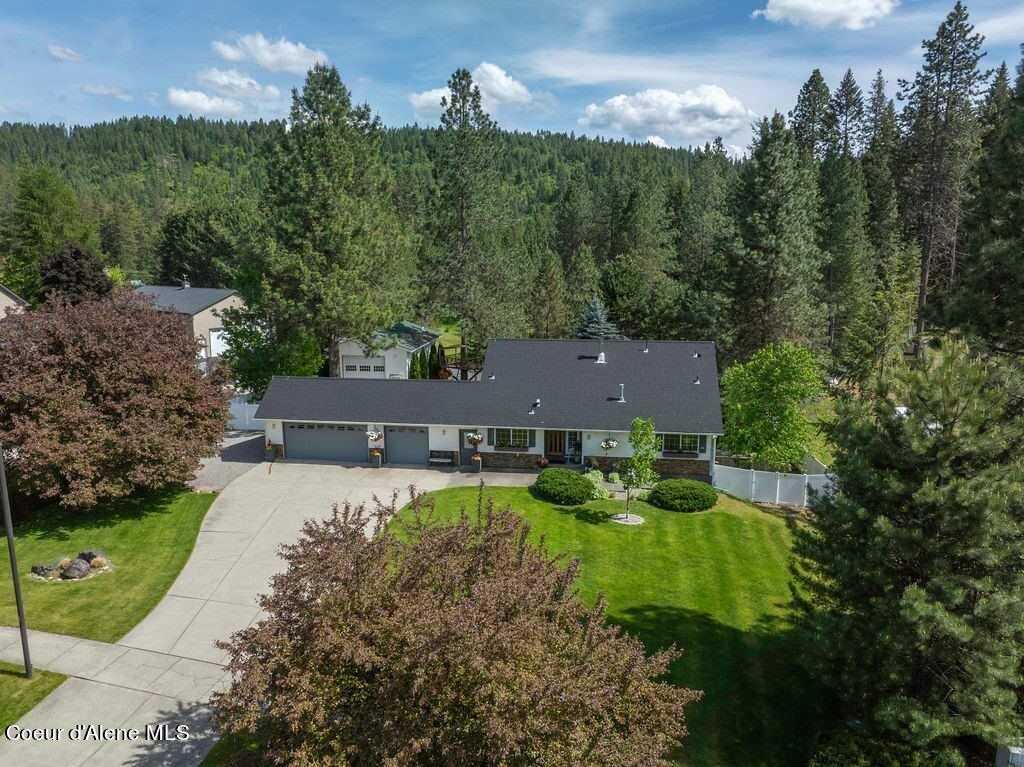 photo 1: 2570 E THOMAS HILL DR, Coeur d'Alene ID 83815