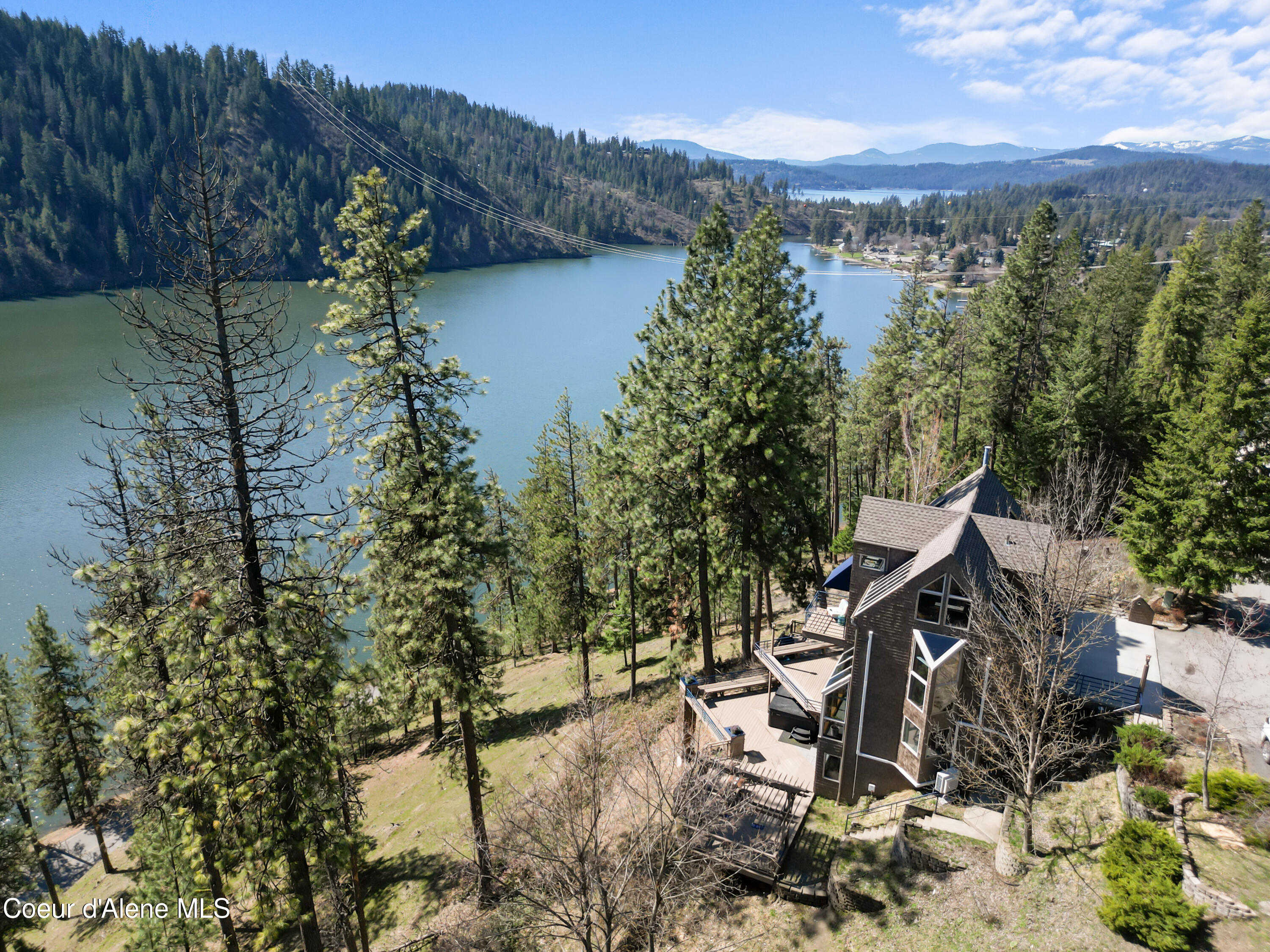 photo 1: 3578 E FERNAN TERRACE DR, Coeur d'Alene ID 83814