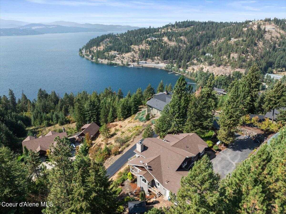 photo 2: 3192 S LOCHURST LN, Coeur d'Alene ID 83814