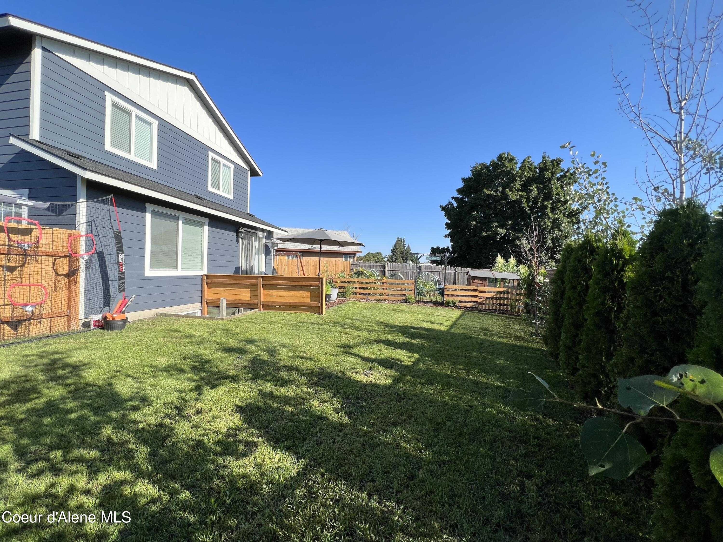 photo 3: 10556 N CAMP CT, Hayden ID 83835