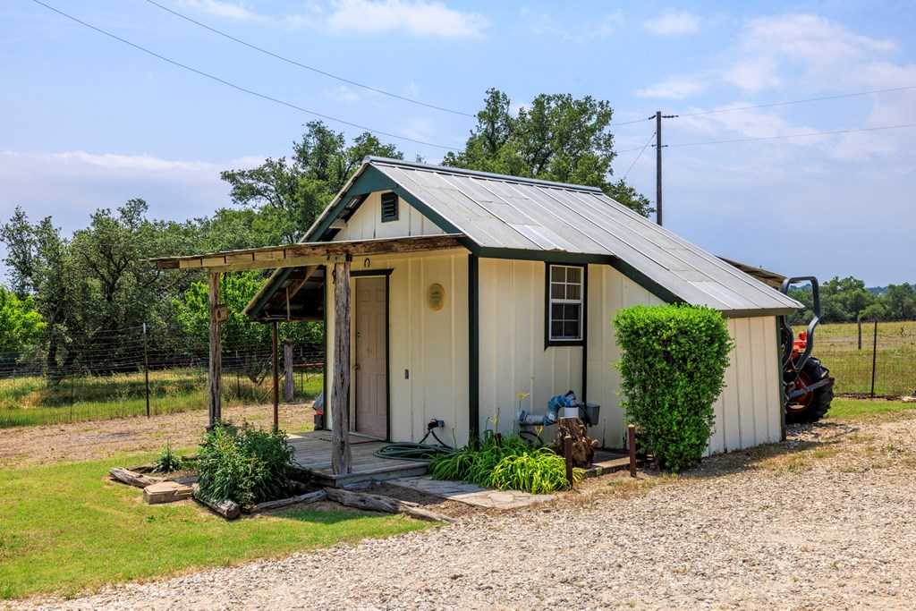 photo 3: Broadway St, Fredericksburg TX 78624