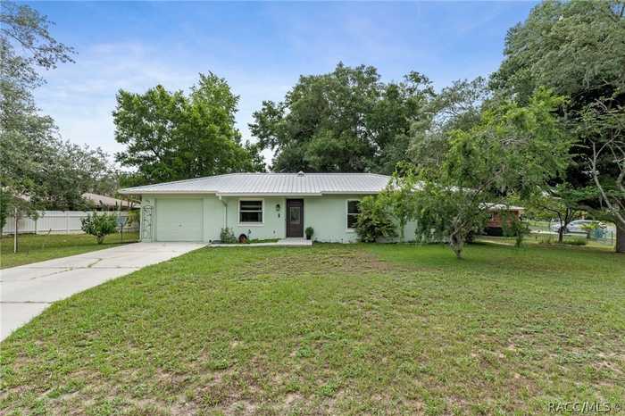 photo 2: 808 Cooper Avenue, Inverness FL 34450