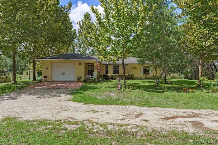 photo 1: 6740 W Green Acres Street, Homosassa FL 34446