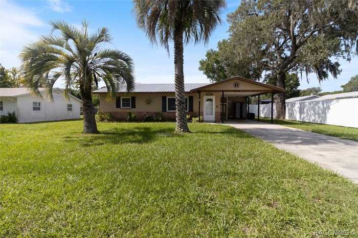 photo 2: 7632 W Mesa Lane, Homosassa FL 34448