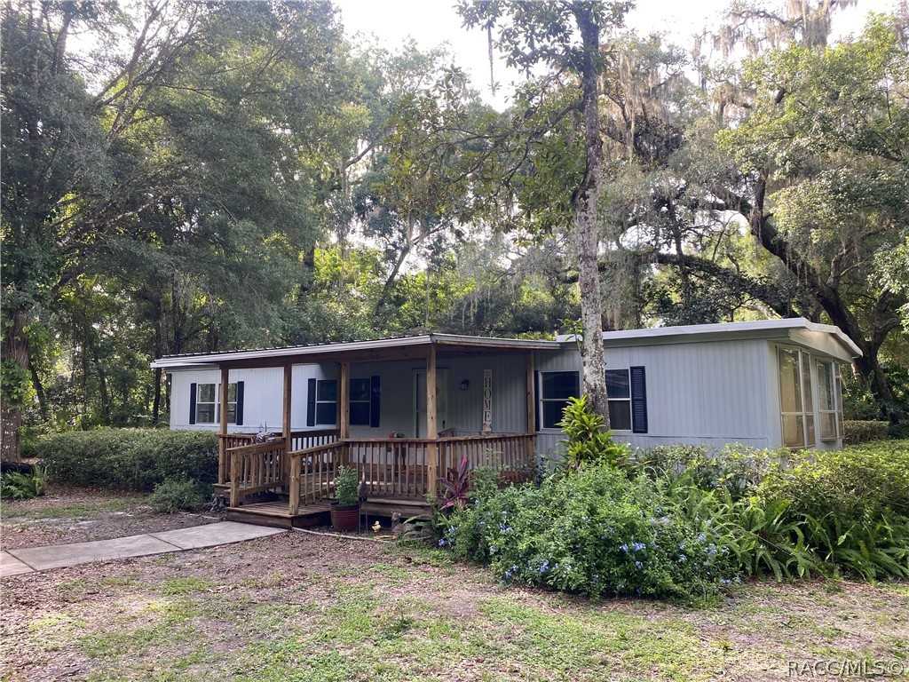 photo 1: 4744 S Ironwood Point, Inverness FL 34450