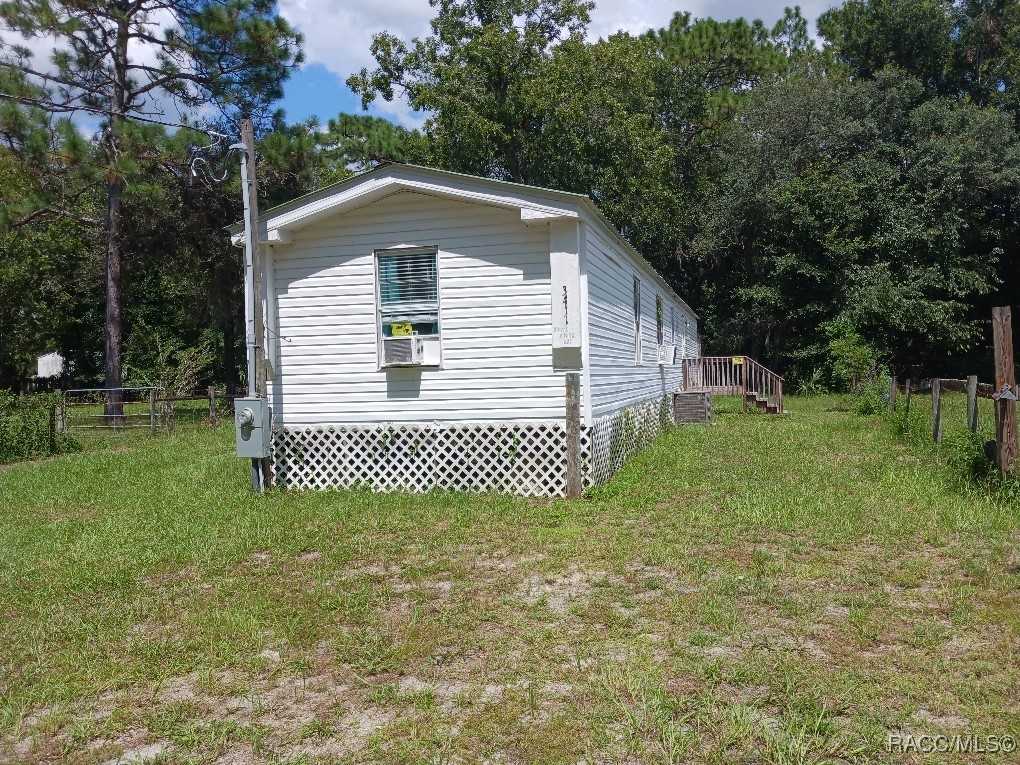 photo 2: 3411 S Kings Avenue, Homosassa FL 34448